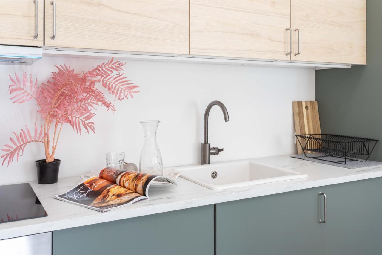 Design Sunny 2Bdr Apartment Near The City Center Zagreb Eksteriør billede